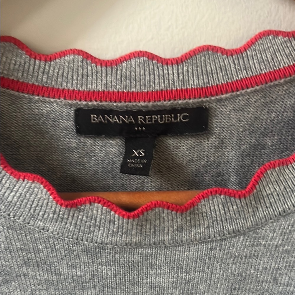 Banana Republic Gray Crewneck Sweater with Red Accent - Picture 2 of 2